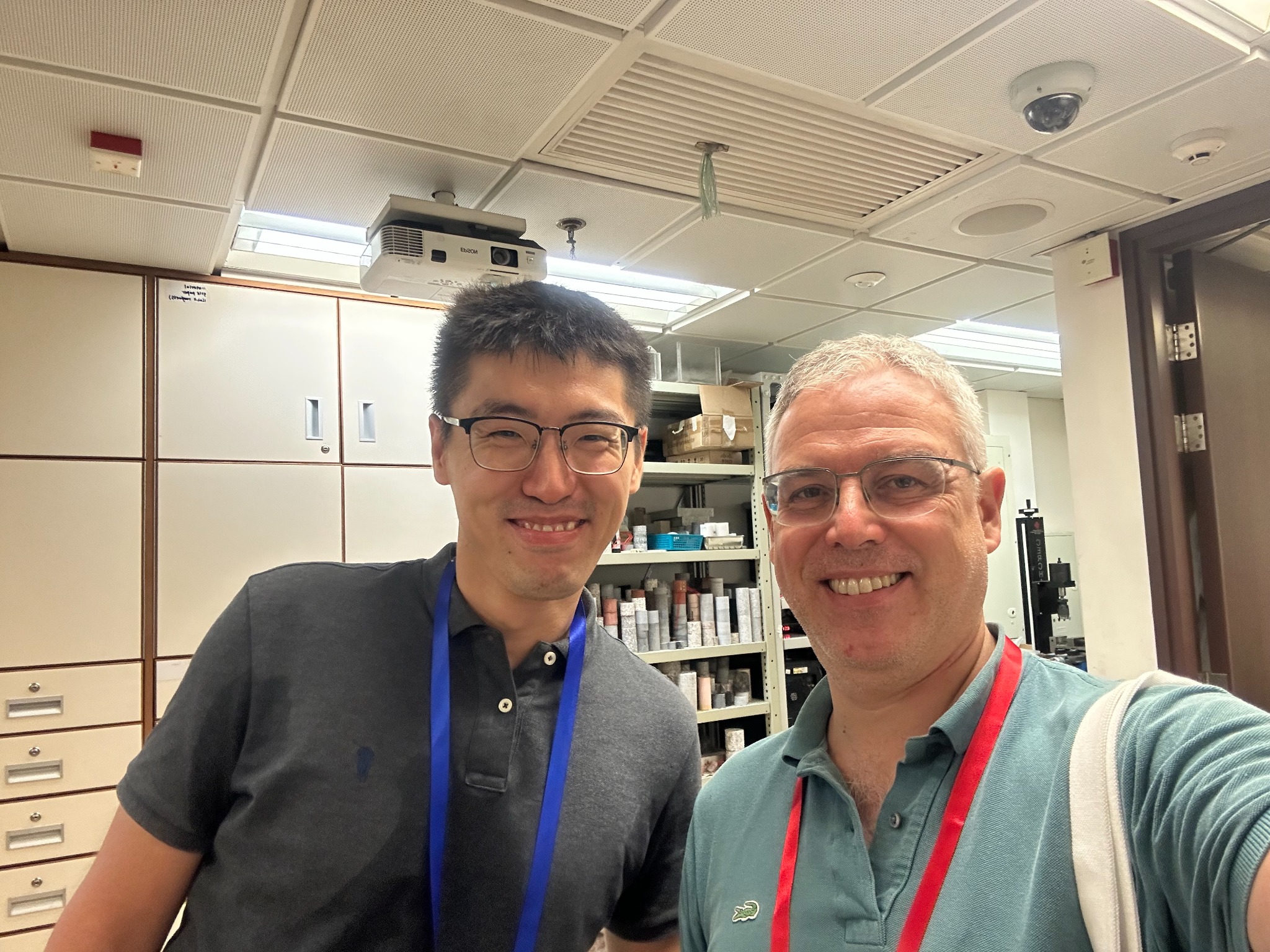 Research exchange during the PolyU laboratory visit